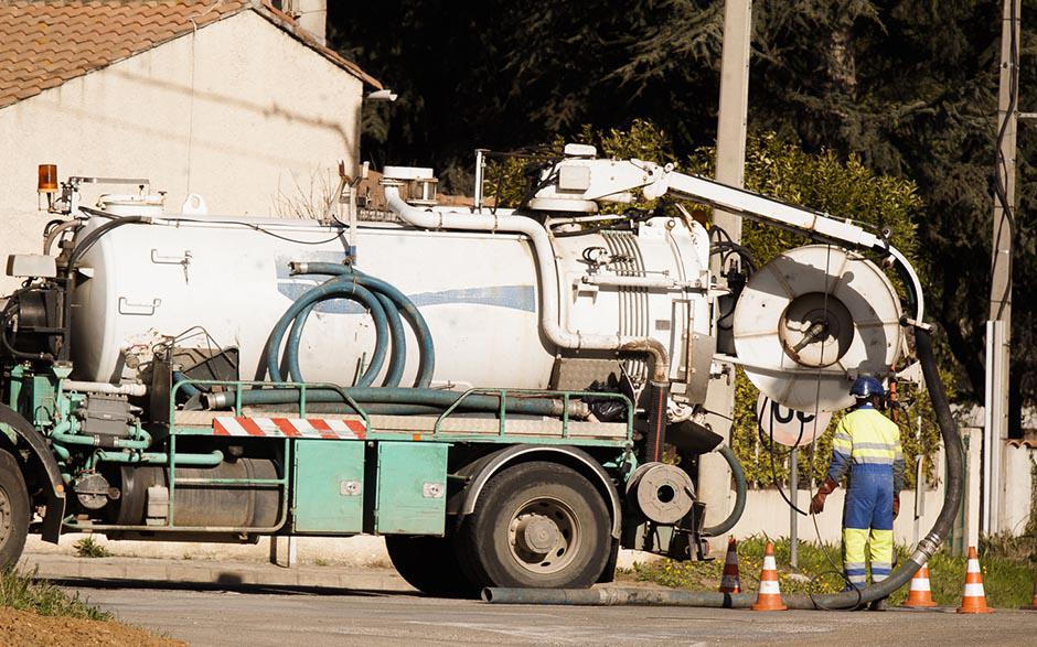 déboucheur canalisation L'Étang-la-Ville